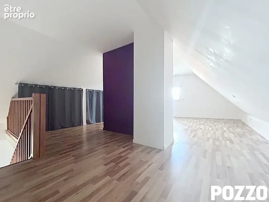 Magnifique Duplex moderne avec séjour lumineux à La Rivière Saint Sauveur ! - photo 8