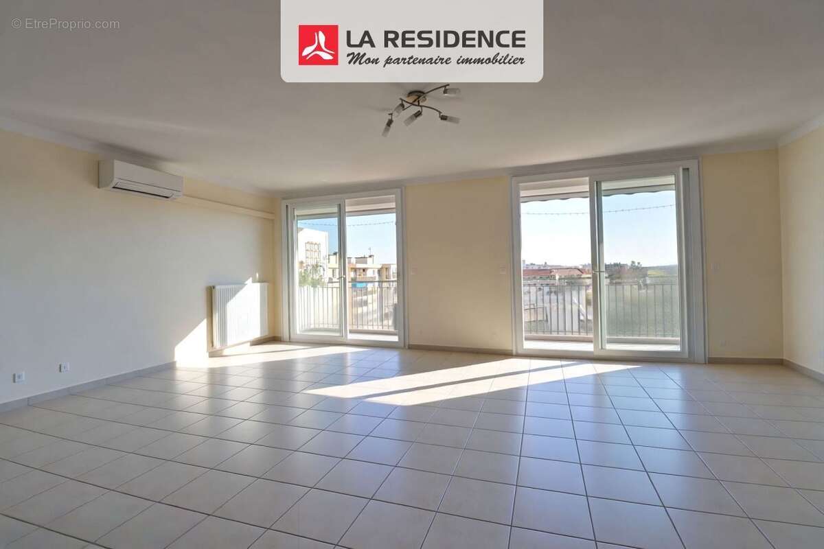 Appartement à FREJUS