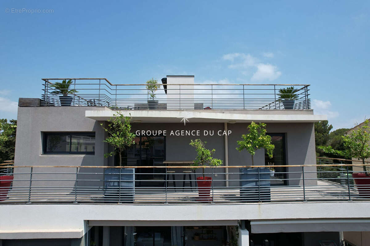 Appartement à FREJUS