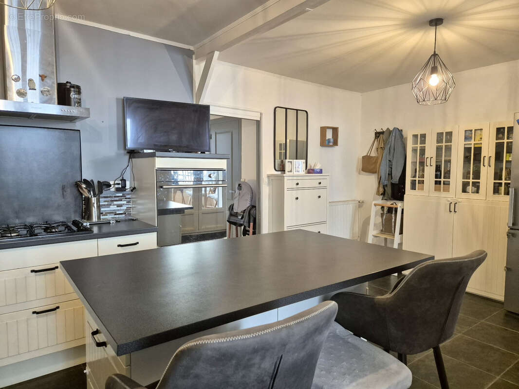 Maison à SERVIAN