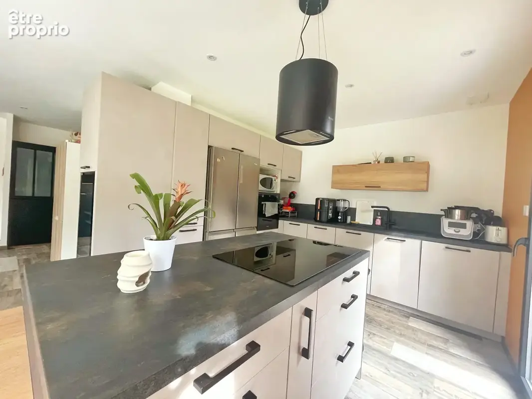Maison T5 de 2024 à Chuzelles - photo 6