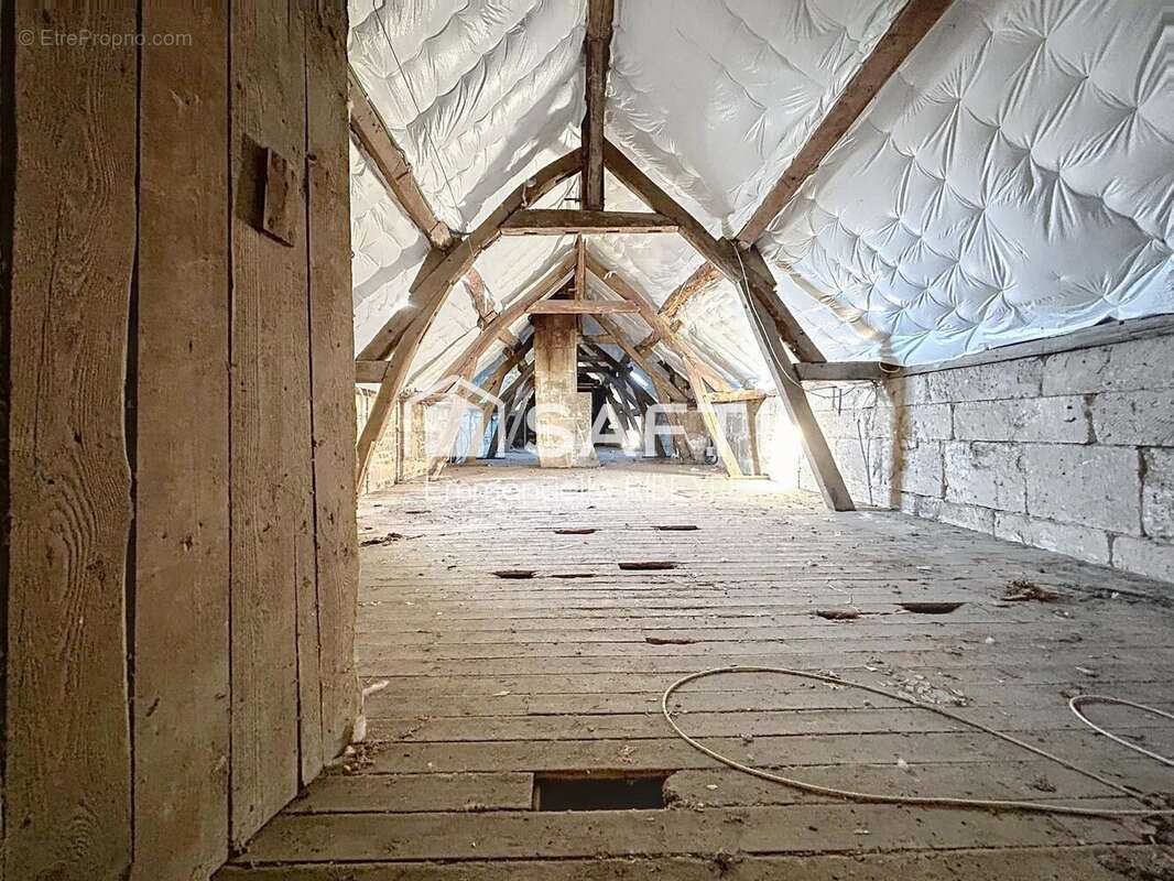 Photo 9 - Maison à THIESCOURT