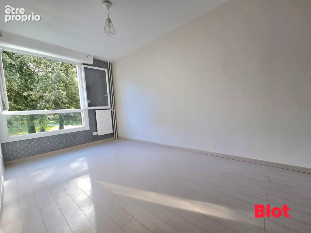 Appartement 4 pièces 78 m² à vendre à Rennes (35200) - photo 4