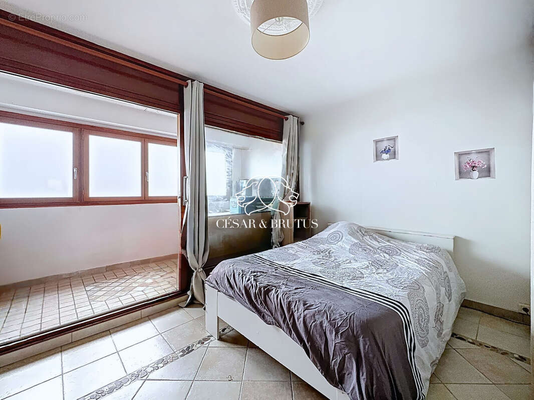 Appartement à RILLIEUX-LA-PAPE