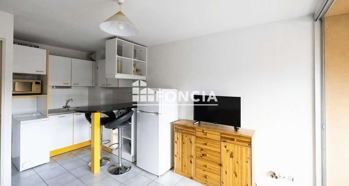 Appartement t2 + parking - photo 2