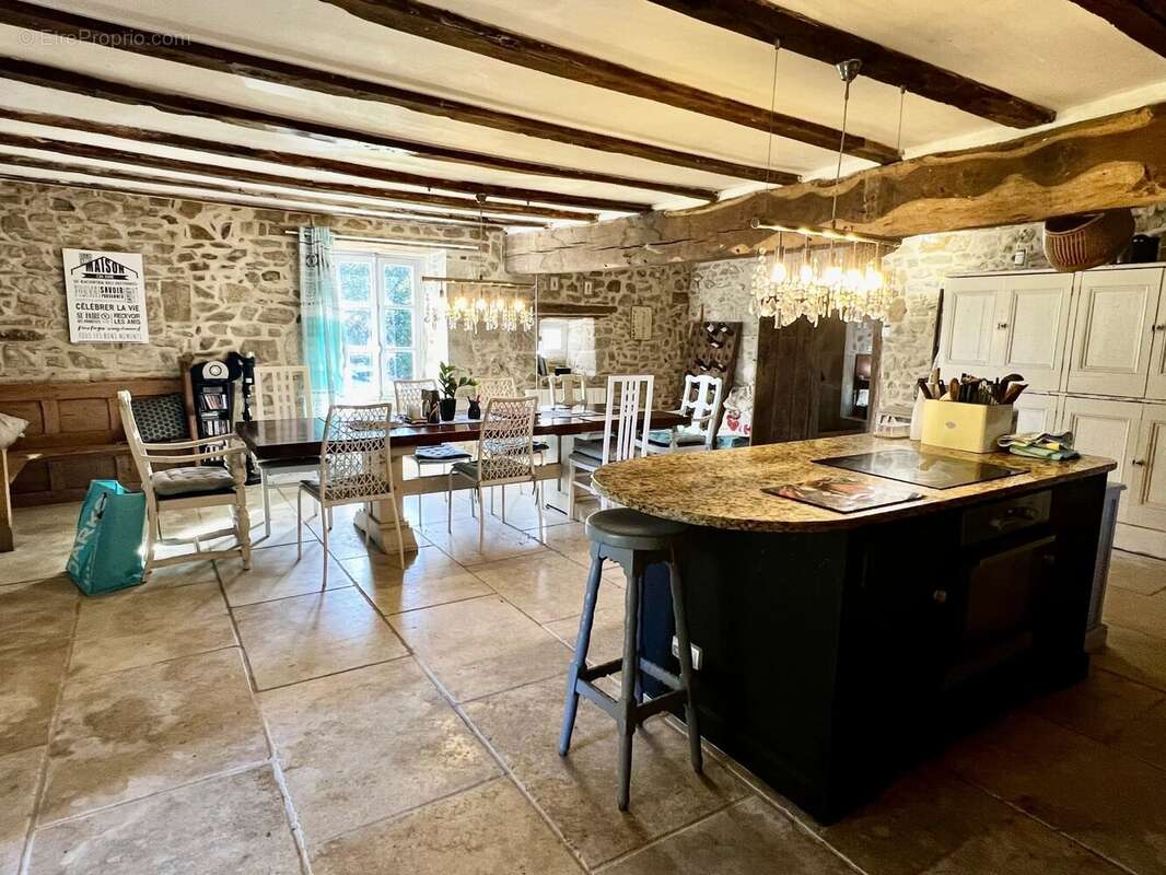 Maison à BLOND