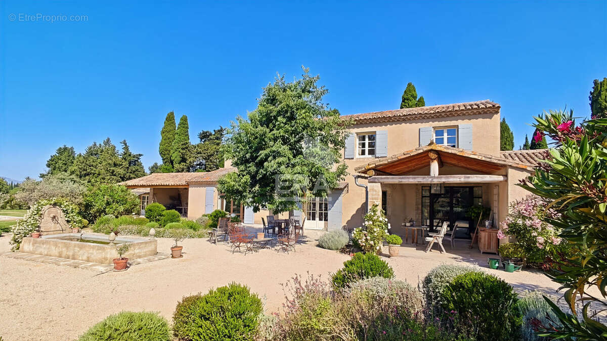 Maison à EYGALIERES