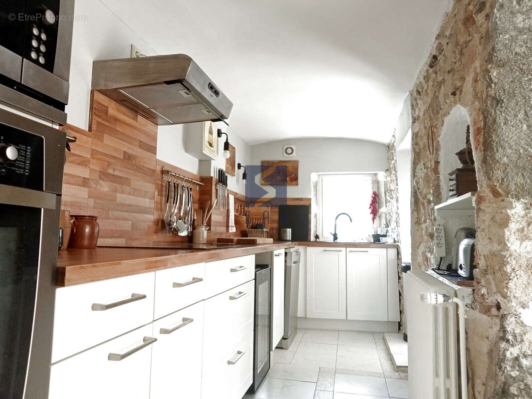 Maison à LA VOULTE-SUR-RHONE