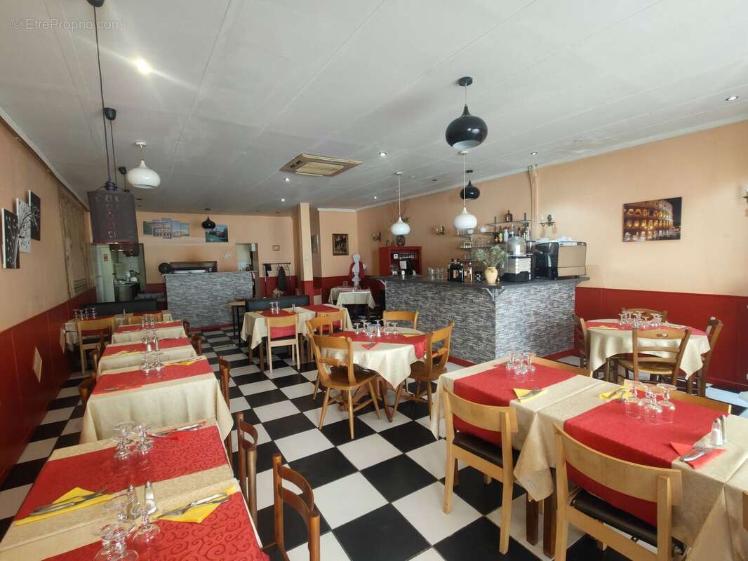 Commerce à CASTELNAUDARY