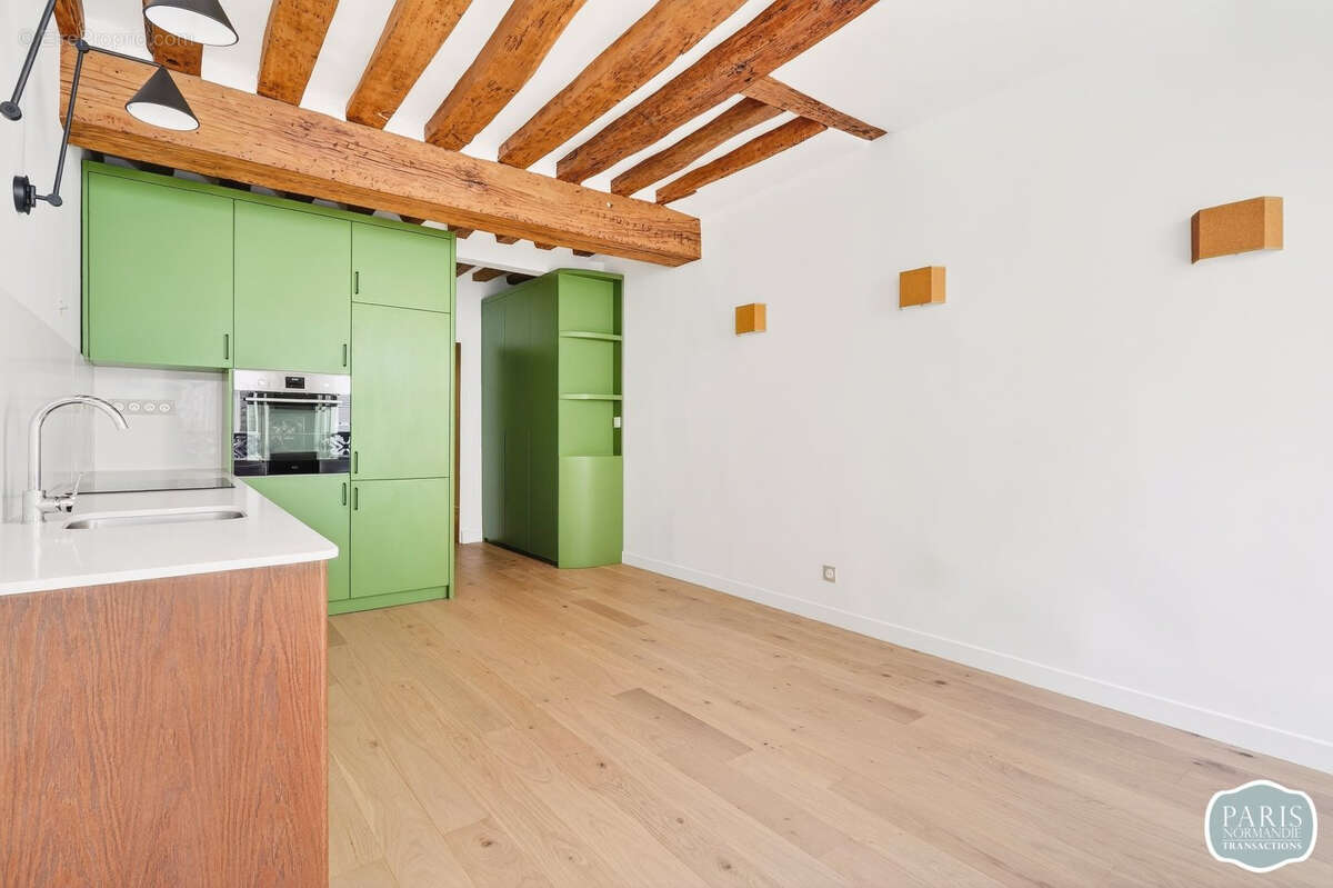 Appartement à PARIS-4E