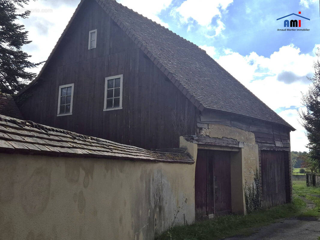Maison à BELLOU-SUR-HUISNE