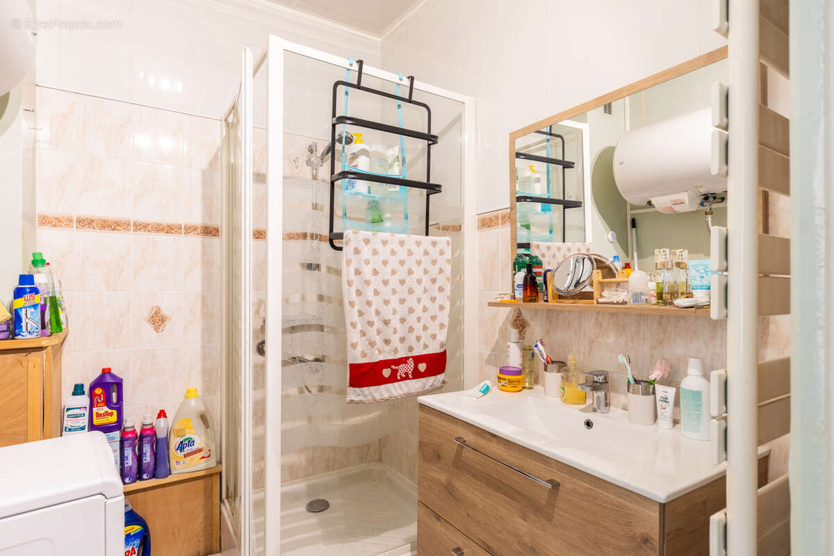 Appartement à AUBOUE