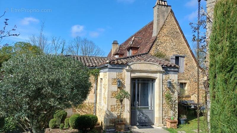 Maison à SAINTE-ALVERE
