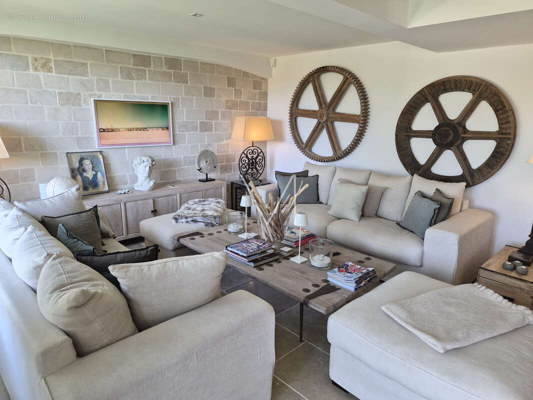 Appartement avec jardin a st tropez en hyper centre / place des lices a pied / byblos et tigrr - photo 4