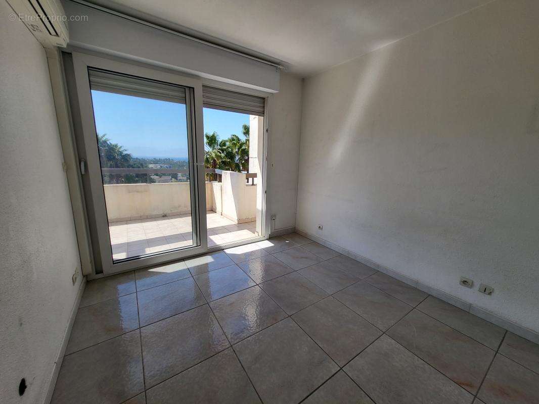 Appartement à SAINT-RAPHAEL