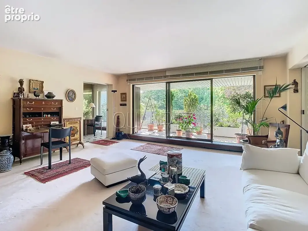 Appartement 6 pièces 134 m² à vendre à Le Chesnay (78150) - photo 2
