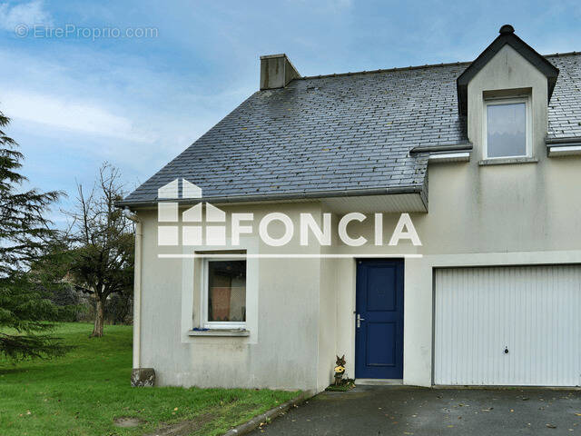 Maison à DOL-DE-BRETAGNE