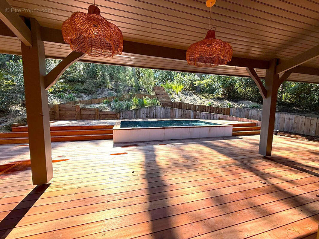 Maison à LE BOUSCAT