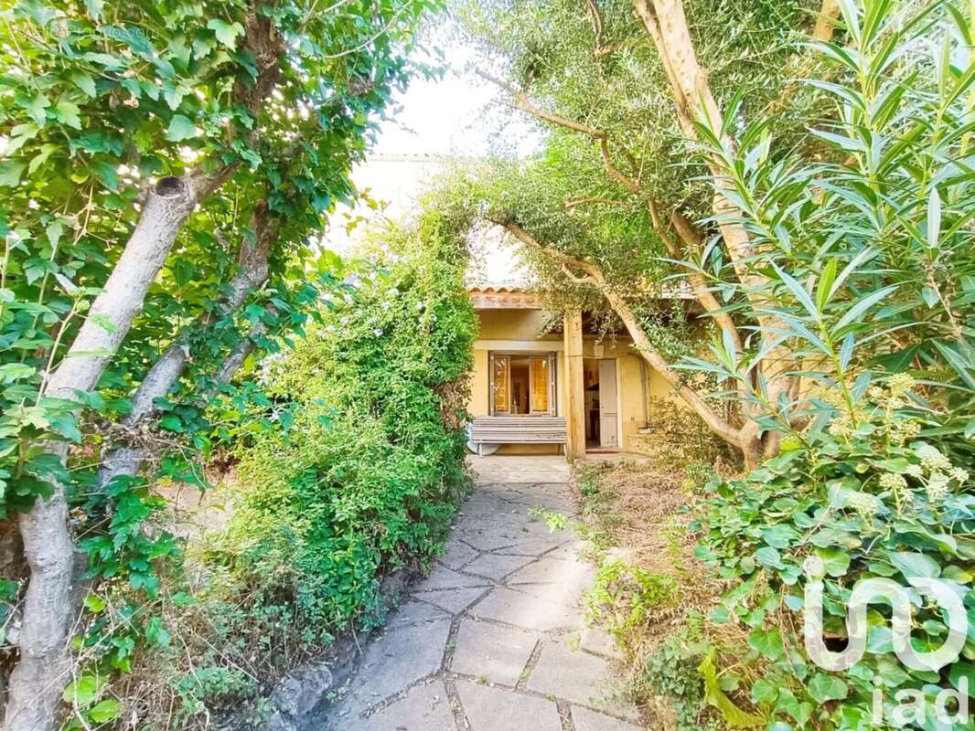 Photo 8 - Maison à POUZOLLES