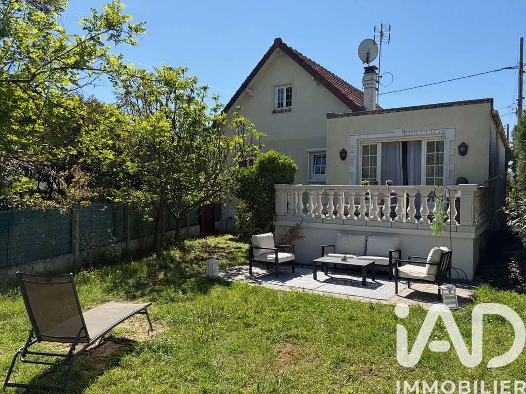 Photo 1 - Maison à EAUBONNE
