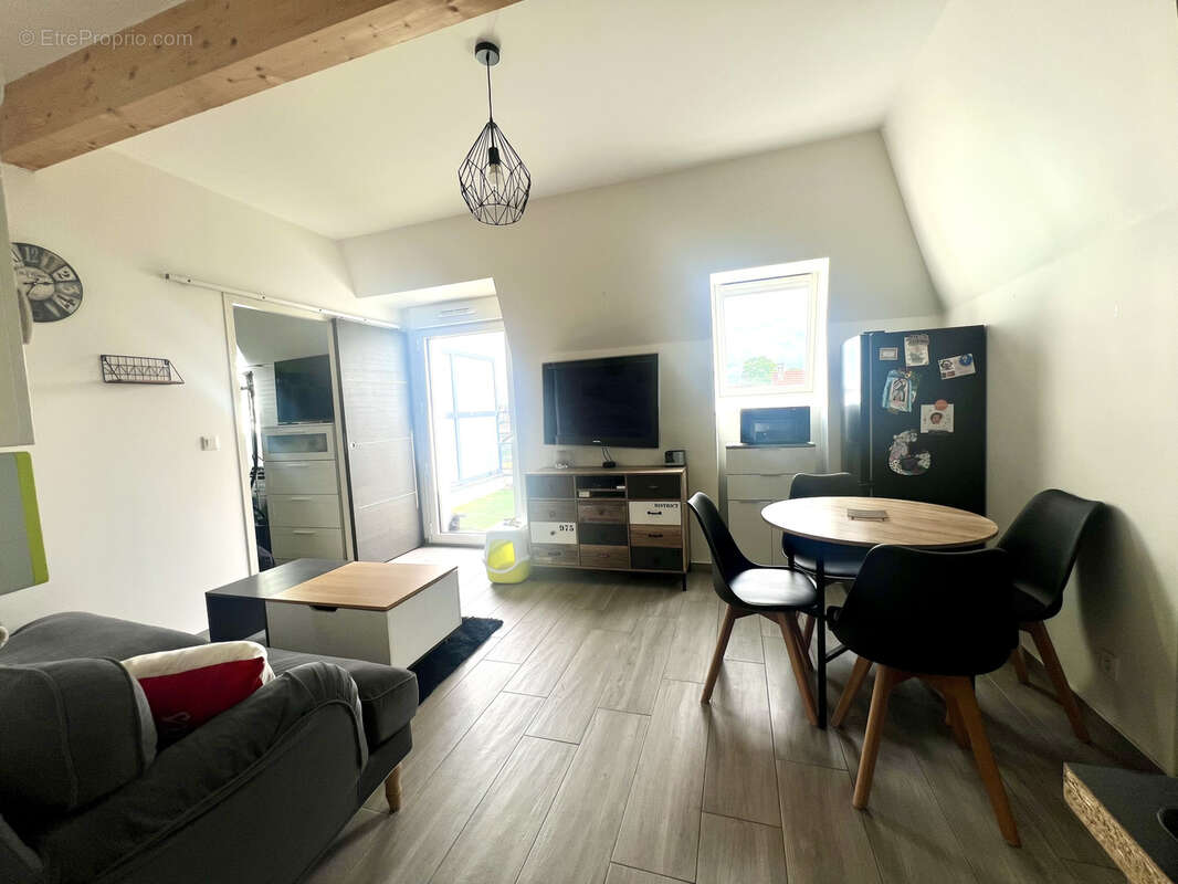 Appartement à SARTROUVILLE