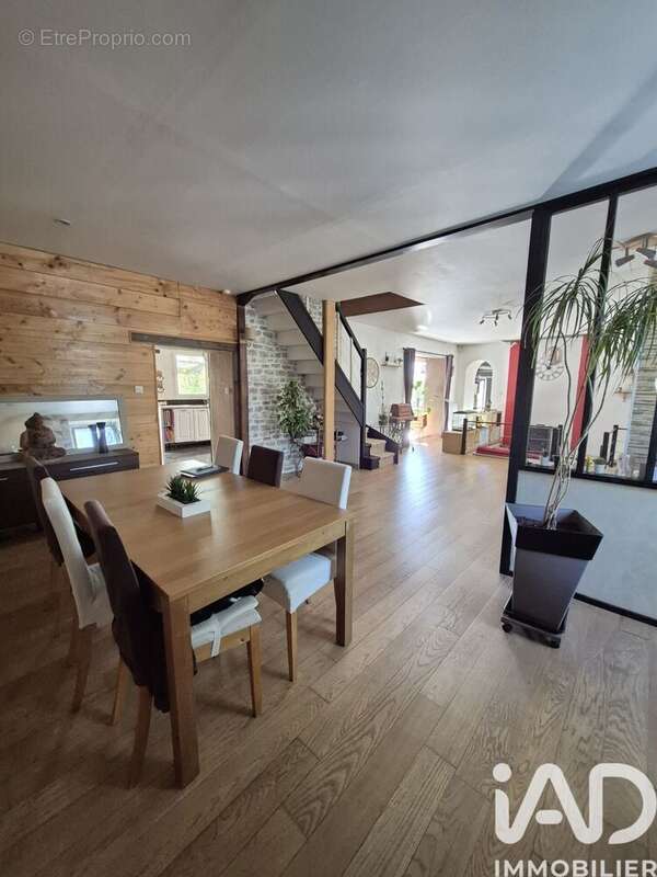 Photo 3 - Maison à SALIGNY