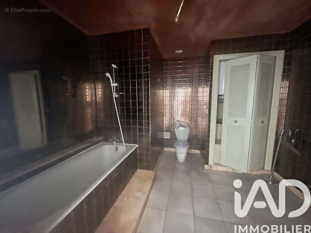 Maison 178 m² à Dommartin-Le-Saint-Pere  - photo 7