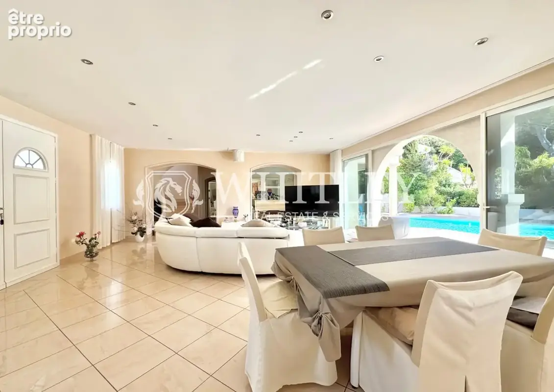 Villa de 159m2 à acheter à Saint-Raphaël - photo 5