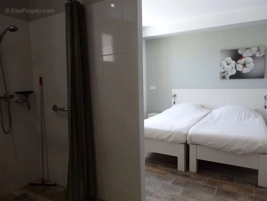 Maison à MONTMORILLON