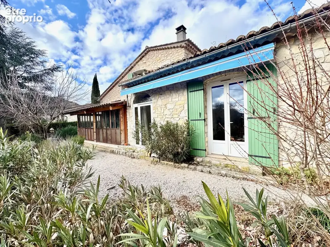 Vaison centre - villa en pierre - photo 25