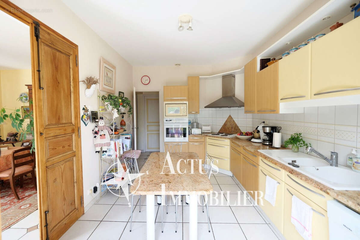 Maison à SALON-DE-PROVENCE