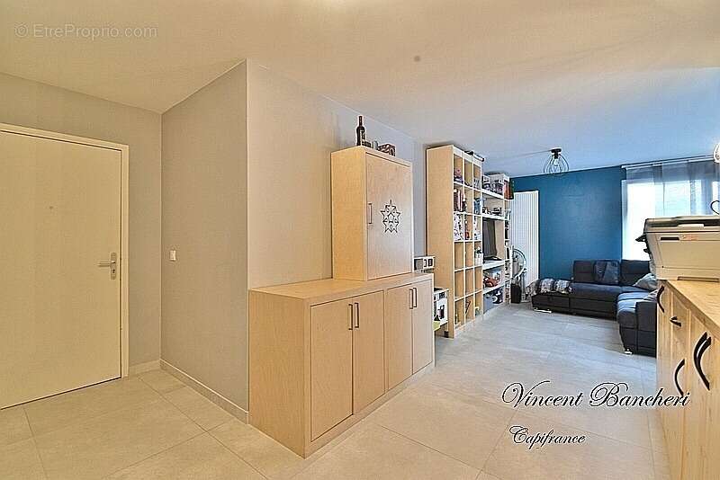 Appartement à REIGNIER