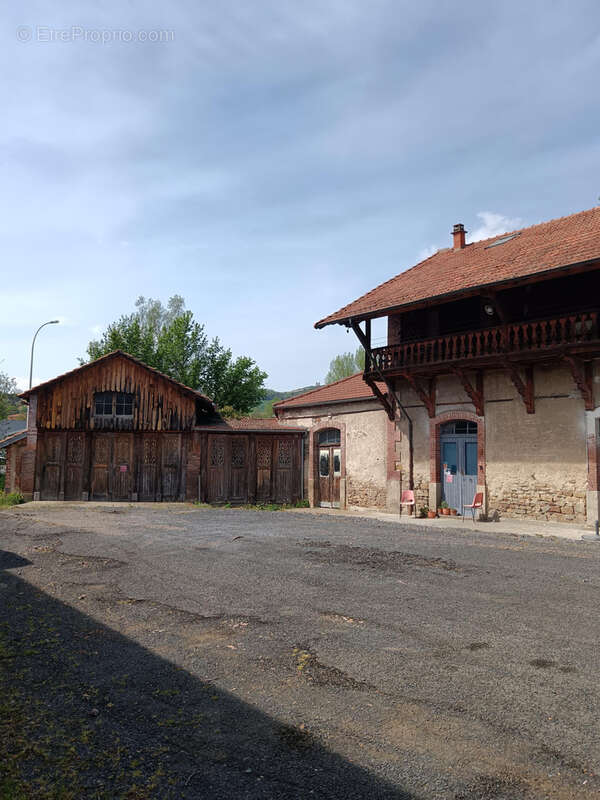 Commerce à BILLOM