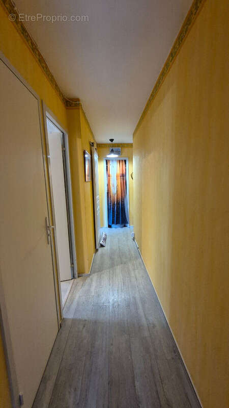Appartement à SAINTES