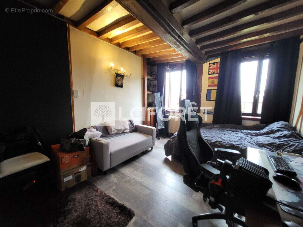 Maison à SAINT-PIERRE-LES-ELBEUF