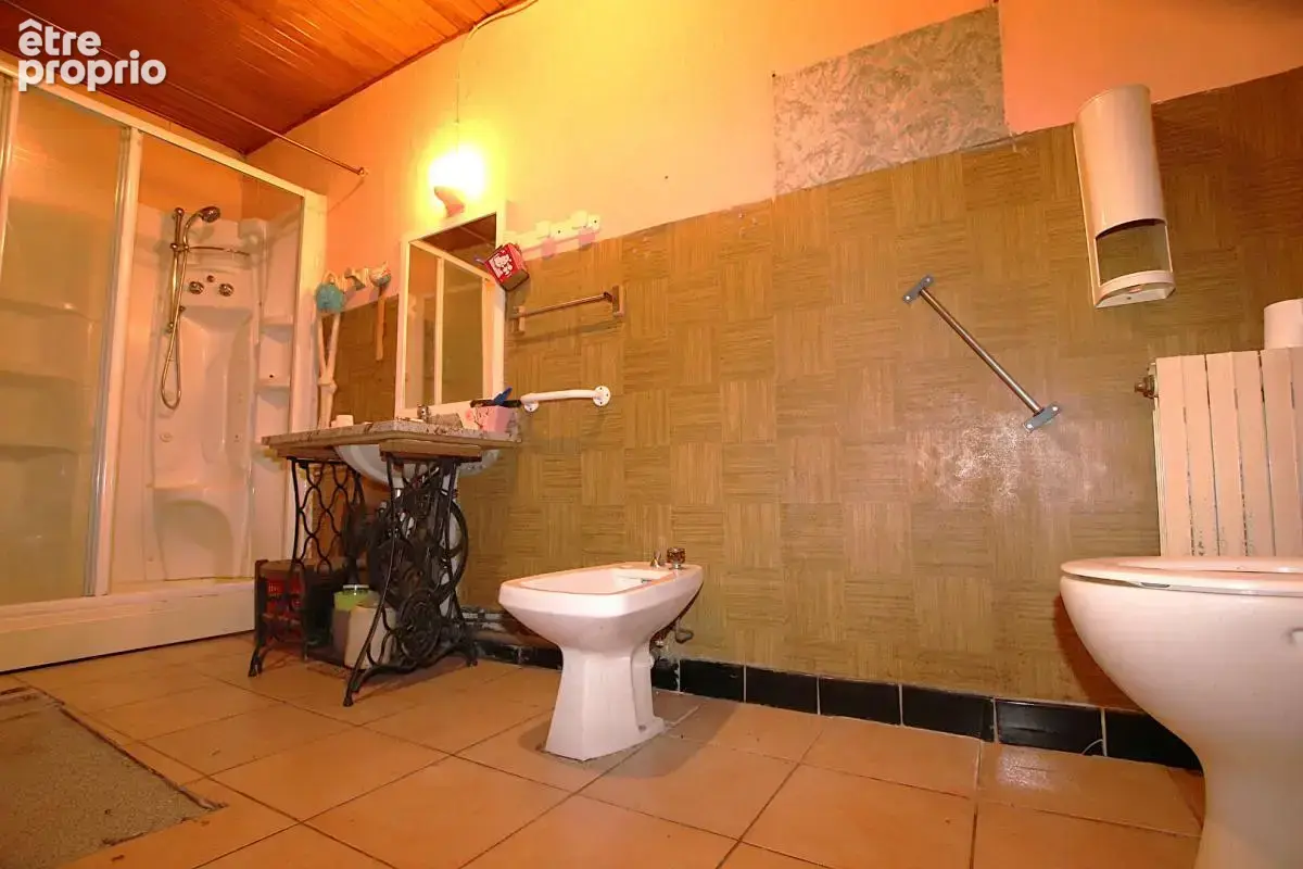 Appartement de caractère de 86 m² type 4 ? Coeur historique de Millau - photo 8
