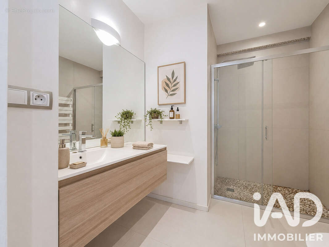 Appartement 61 m² à Nice  - photo 6
