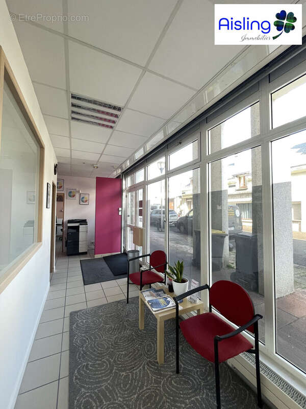 Commerce à JOUE-LES-TOURS