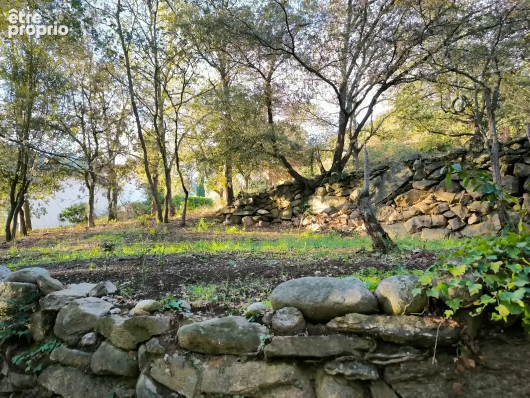 Terrain à CLARA