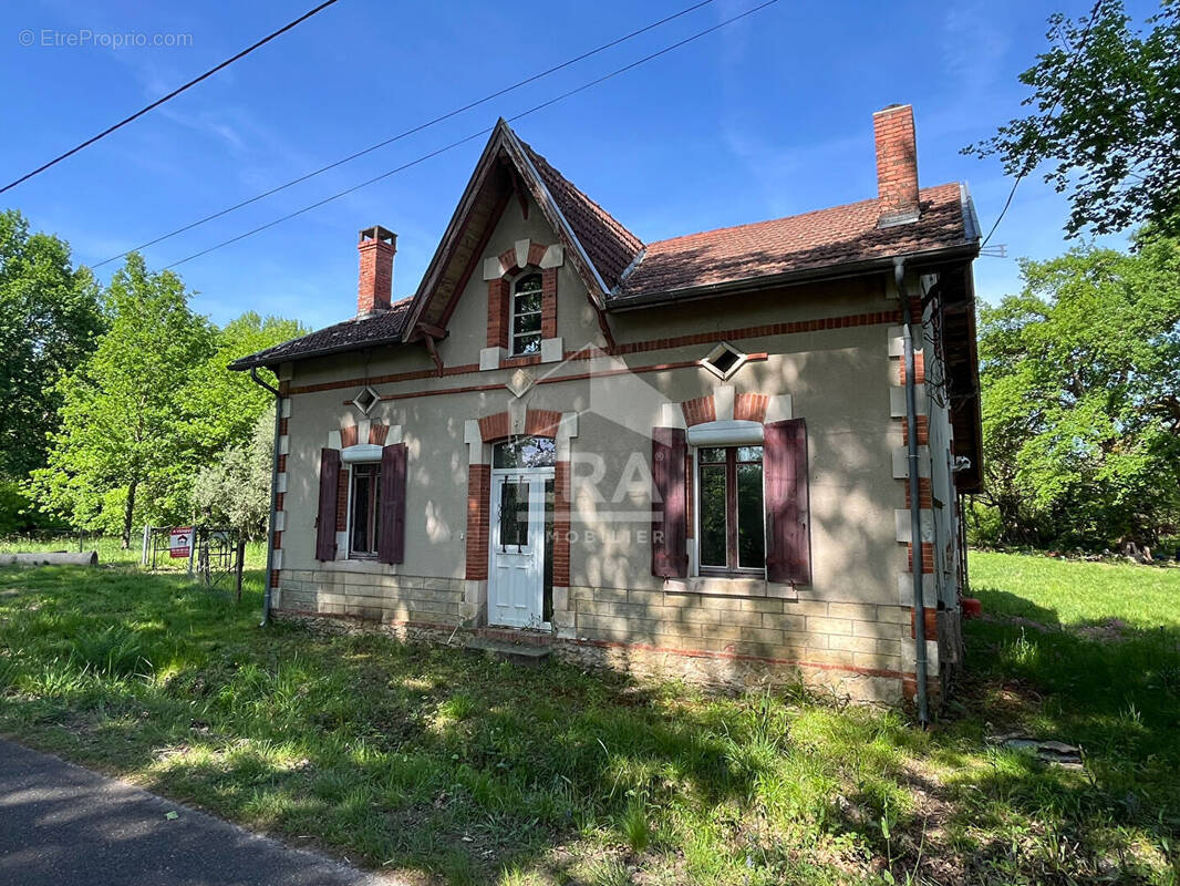 Maison à LABRIT