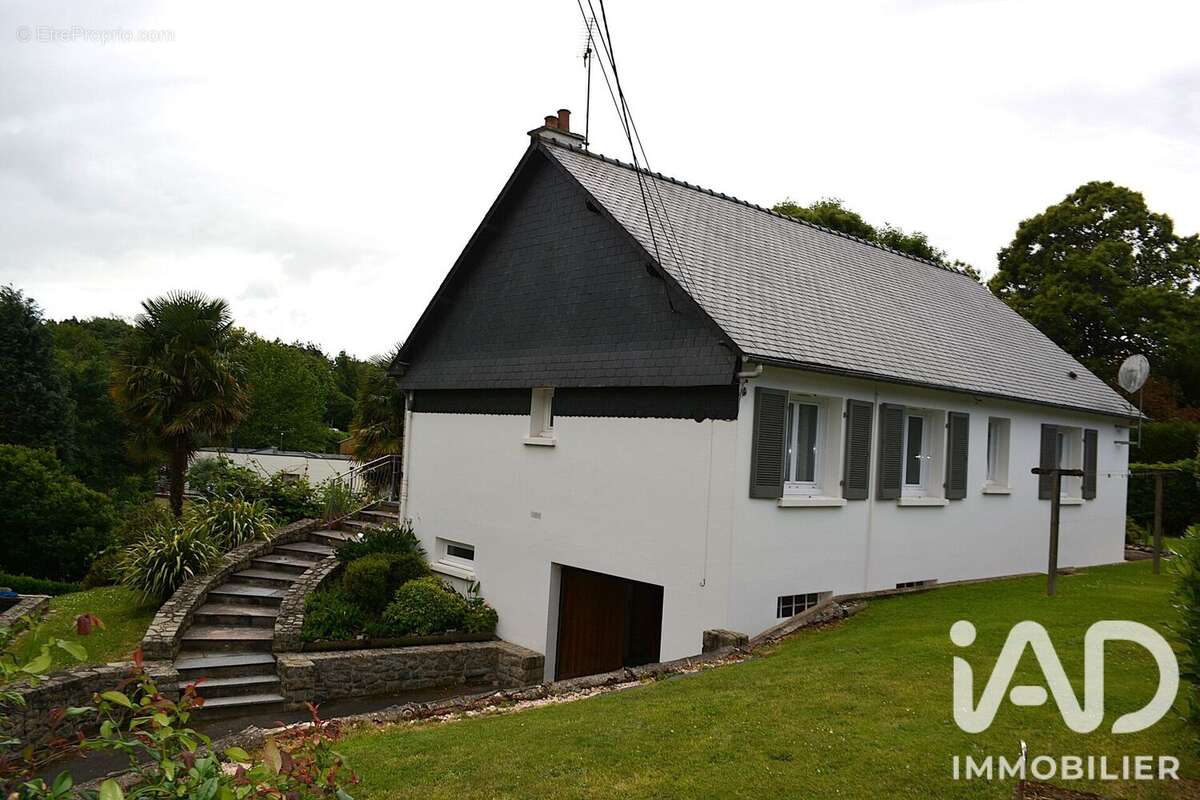 Photo 2 - Maison à FOUGERES