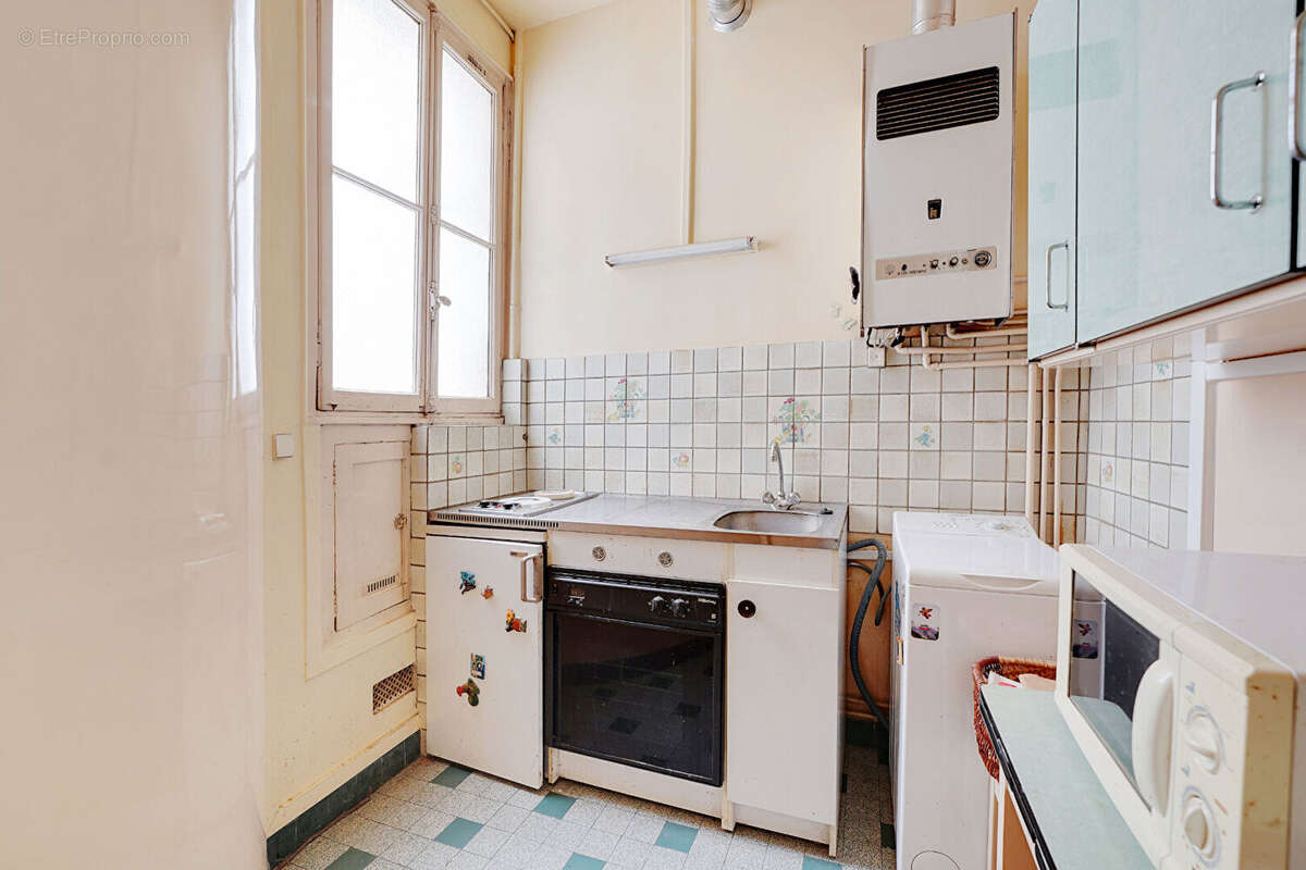 Appartement à PARIS-11E