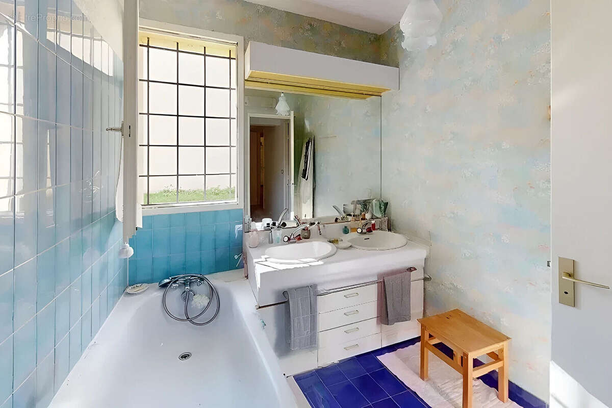 Maison à LE PORT-MARLY