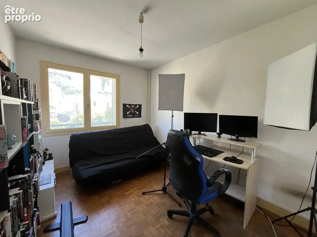 VALENCE – Appartement T3 loué avec balcon et cave - photo 6