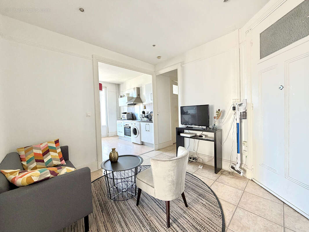 Appartement à SAINT-ETIENNE
