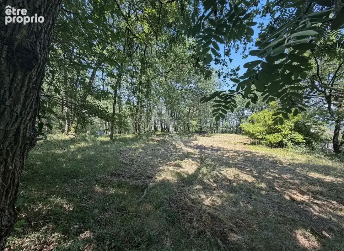 Terrain constructible clos de 2 425 m² ? montjoire (31380) - photo 4