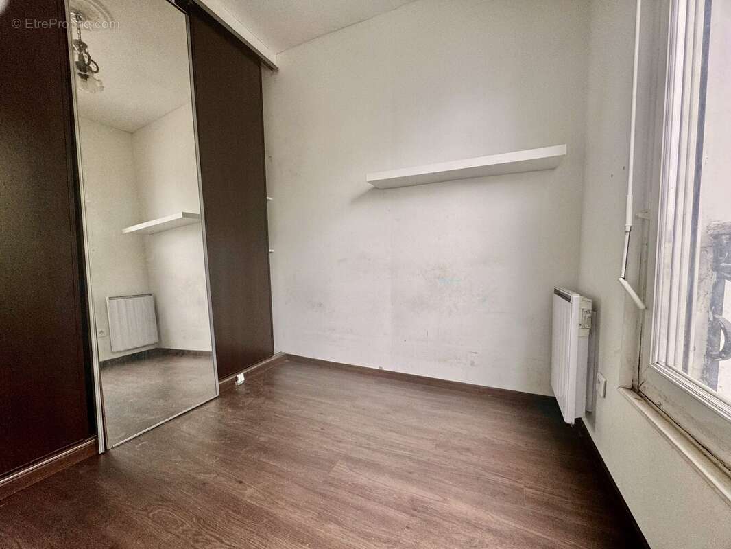 dressing  - Appartement à LIVRY-GARGAN