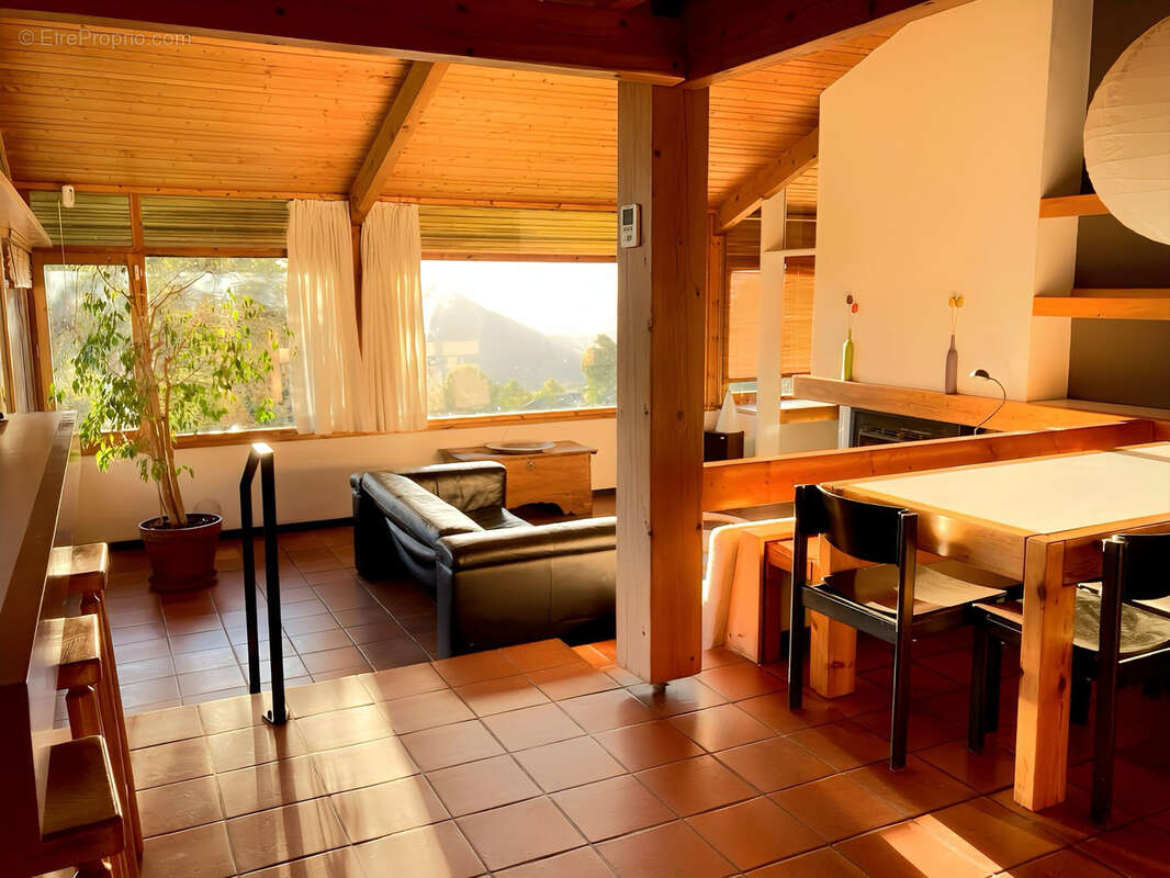 Maison à SAINT-MARTIN-D&#039;URIAGE