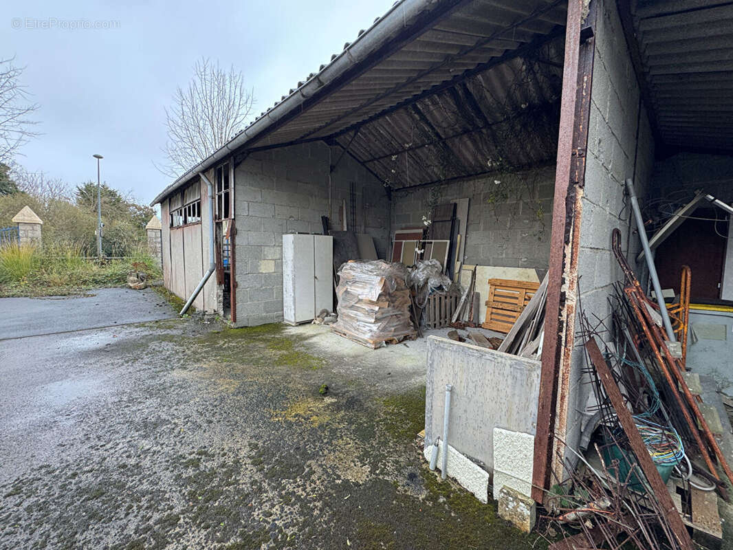 Terrain à PONT-L&#039;ABBE