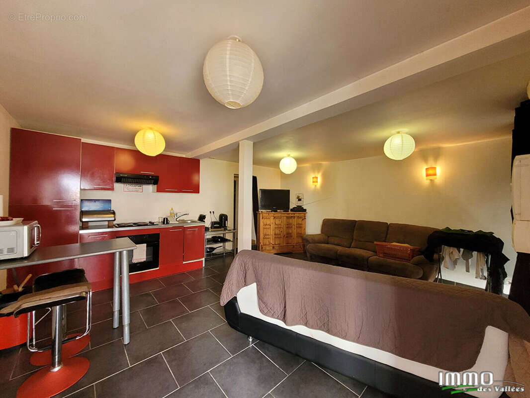 Immeuble - 4 Logements - photo 8